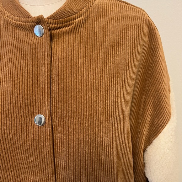 Contrast Sherpa sleeve Bomber Jacket - Picture 4 of 7